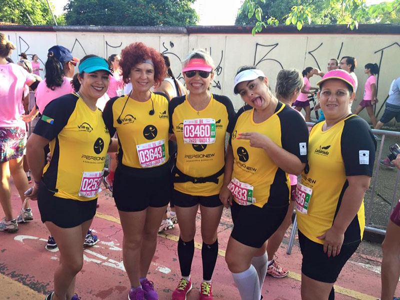 Francanas momento antes do início da corrida em São Paulo (Foto: Divulgação)